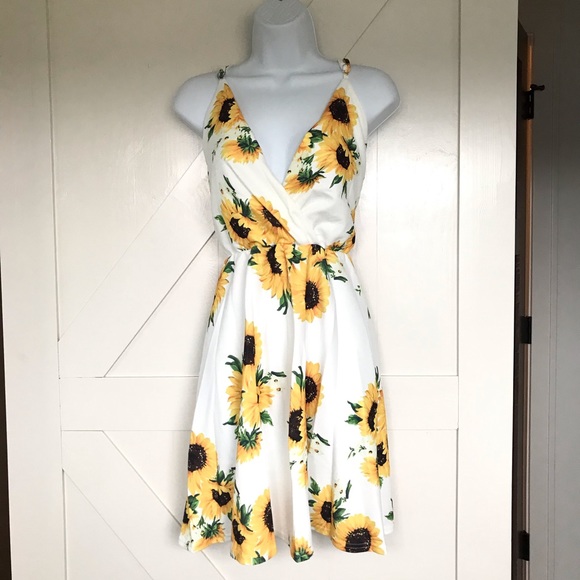 Sunflower printed dress - Picture 5 of 6